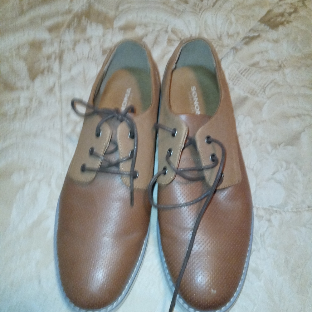Mens 9.5 Sonoma Dress Shoes